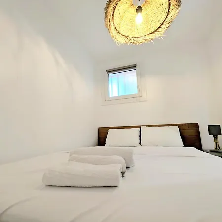 Les Tresors D'antheor Yourehostehelper Apartment *